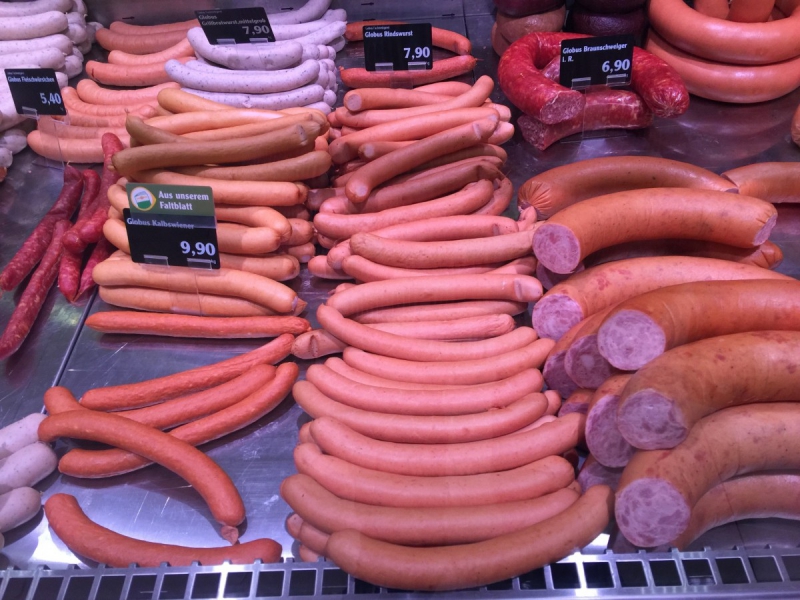 ecommerce-HYERES-min_sausages_meat_butchery-1069321